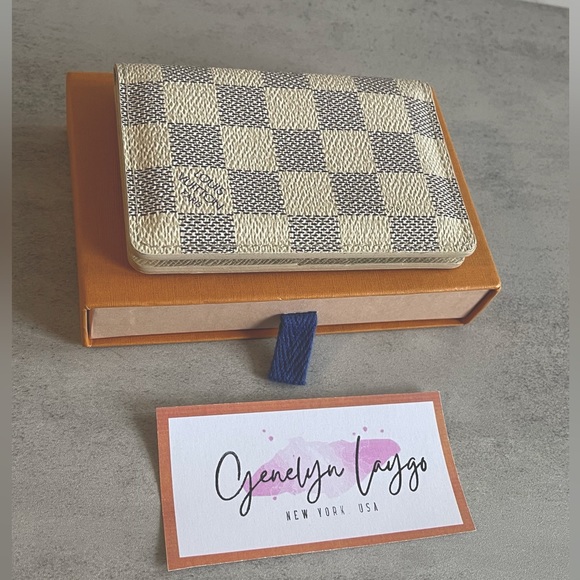 Louis Vuitton Accessories - SOLD Authentic Louis Vuitton Card Holder